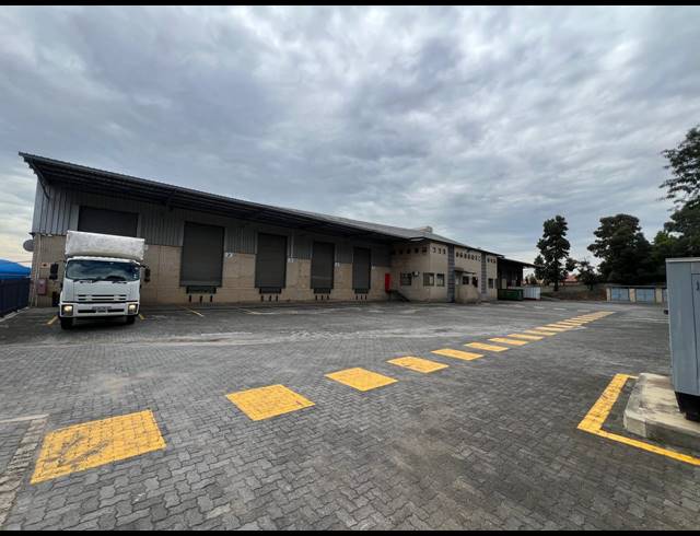 7,487M² WAREHOUSE FOR SALE IN STRIJDOMPARK